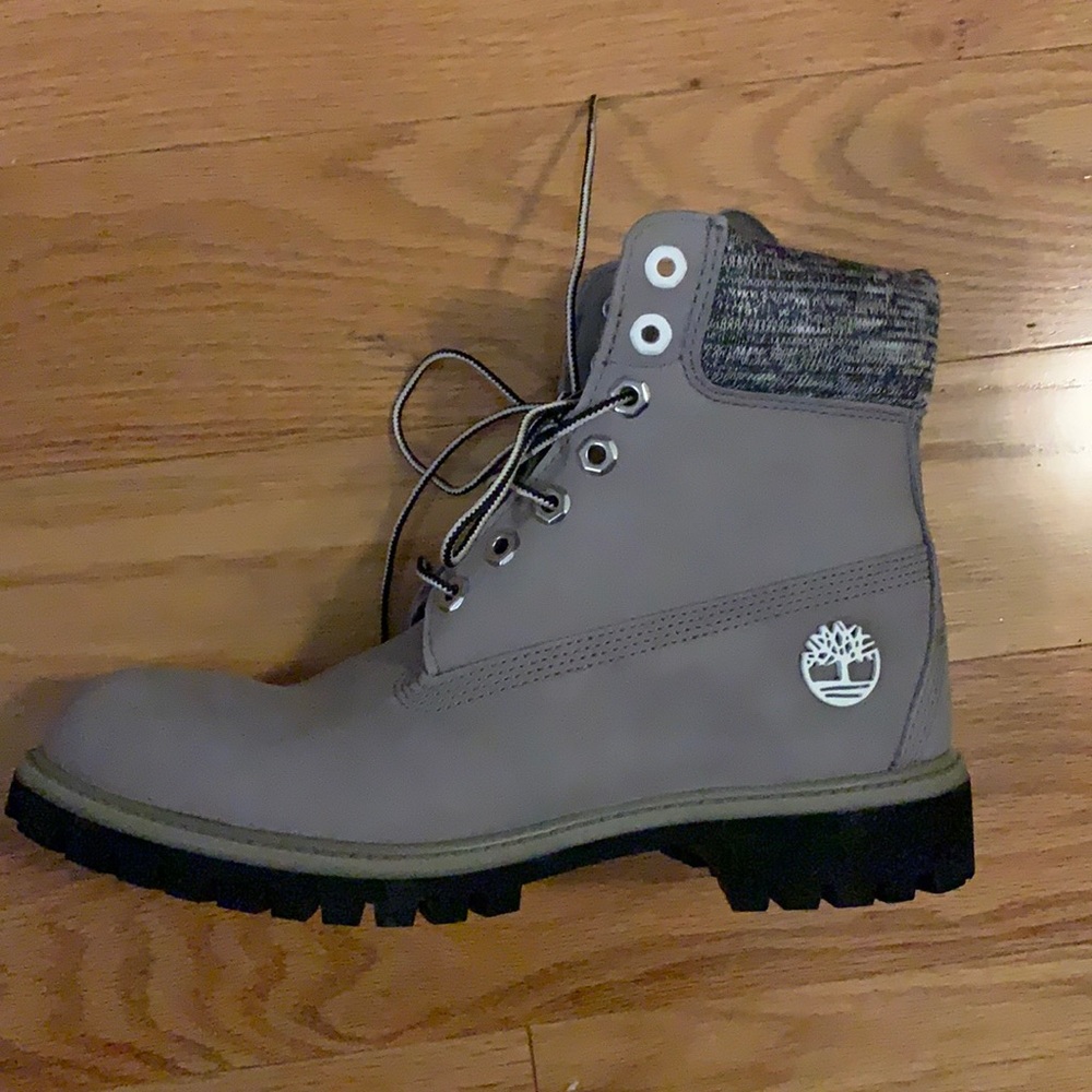 Men’s 7.5 Timberland Boots